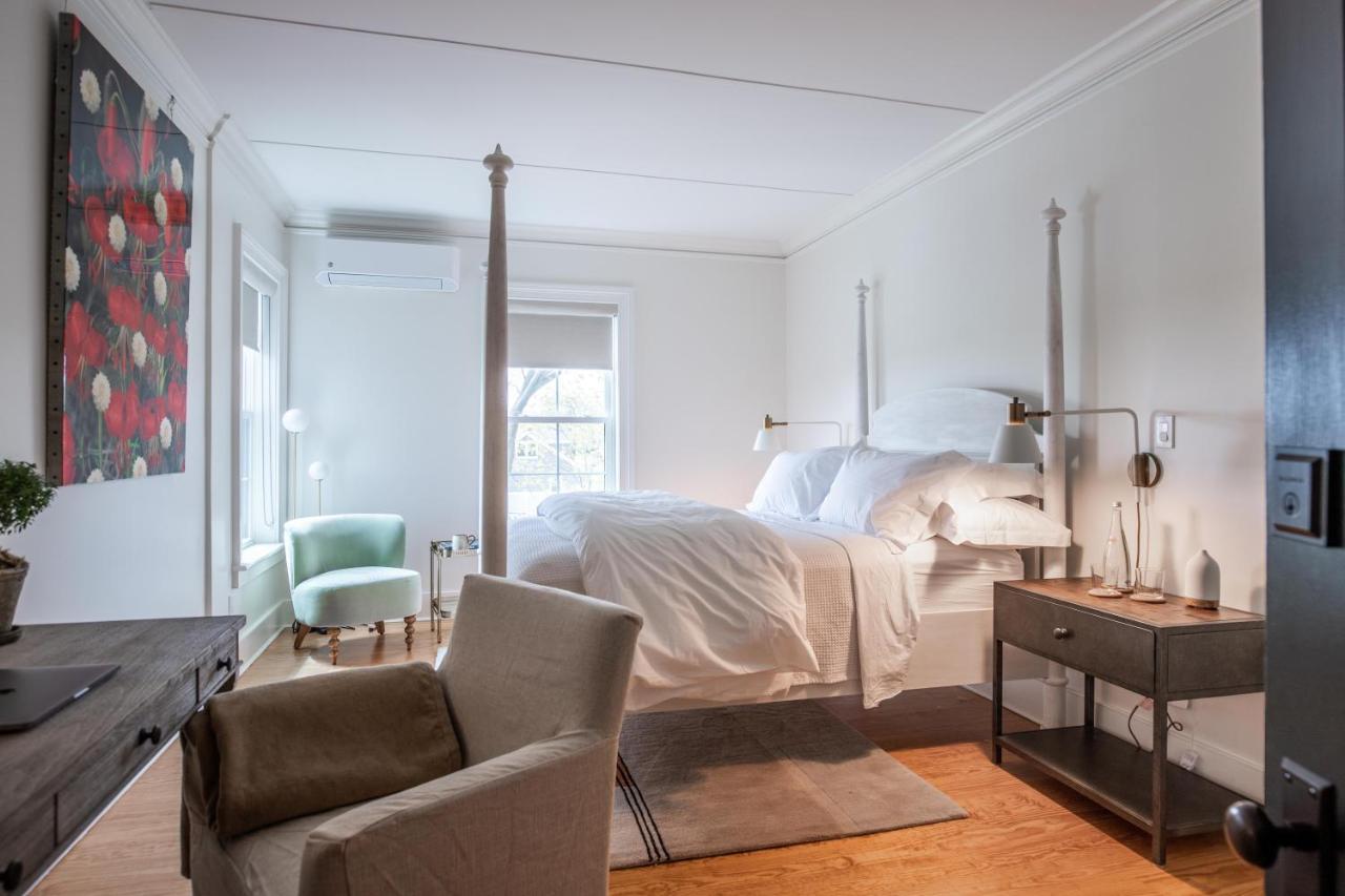 Vine & Sand--Southold Ny'S Newest B&B Экстерьер фото